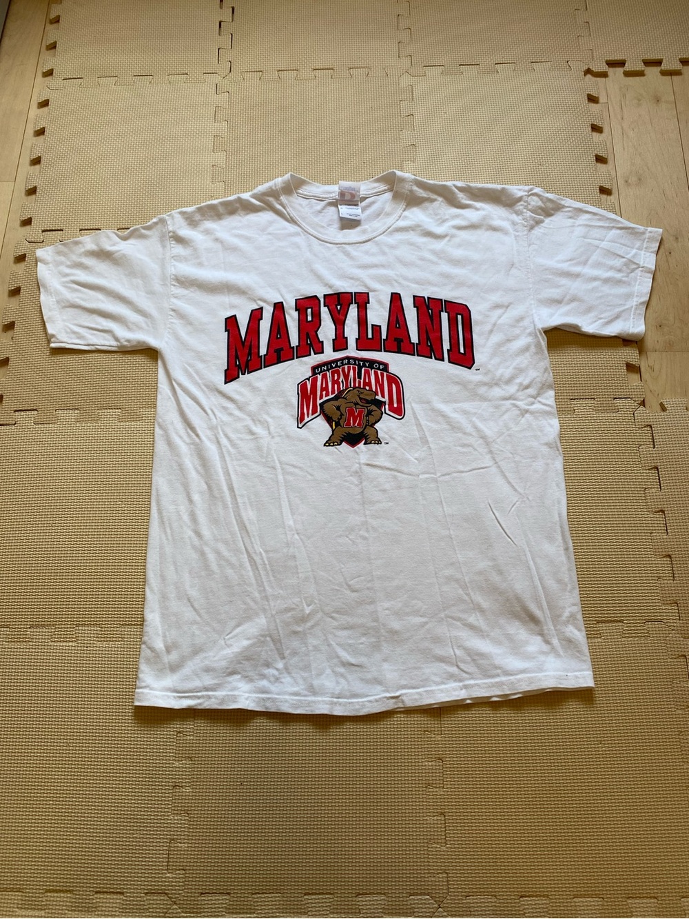 University of Maryland White Graphic Tee - Maryland Print Size L